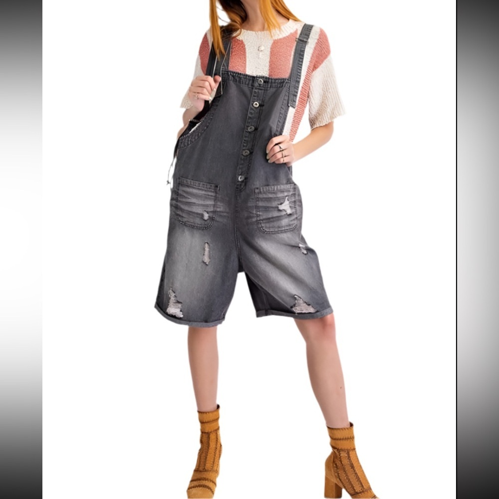 NWT- Easel Distressed Gray Denim Overall Shorts Women's Medium and Large